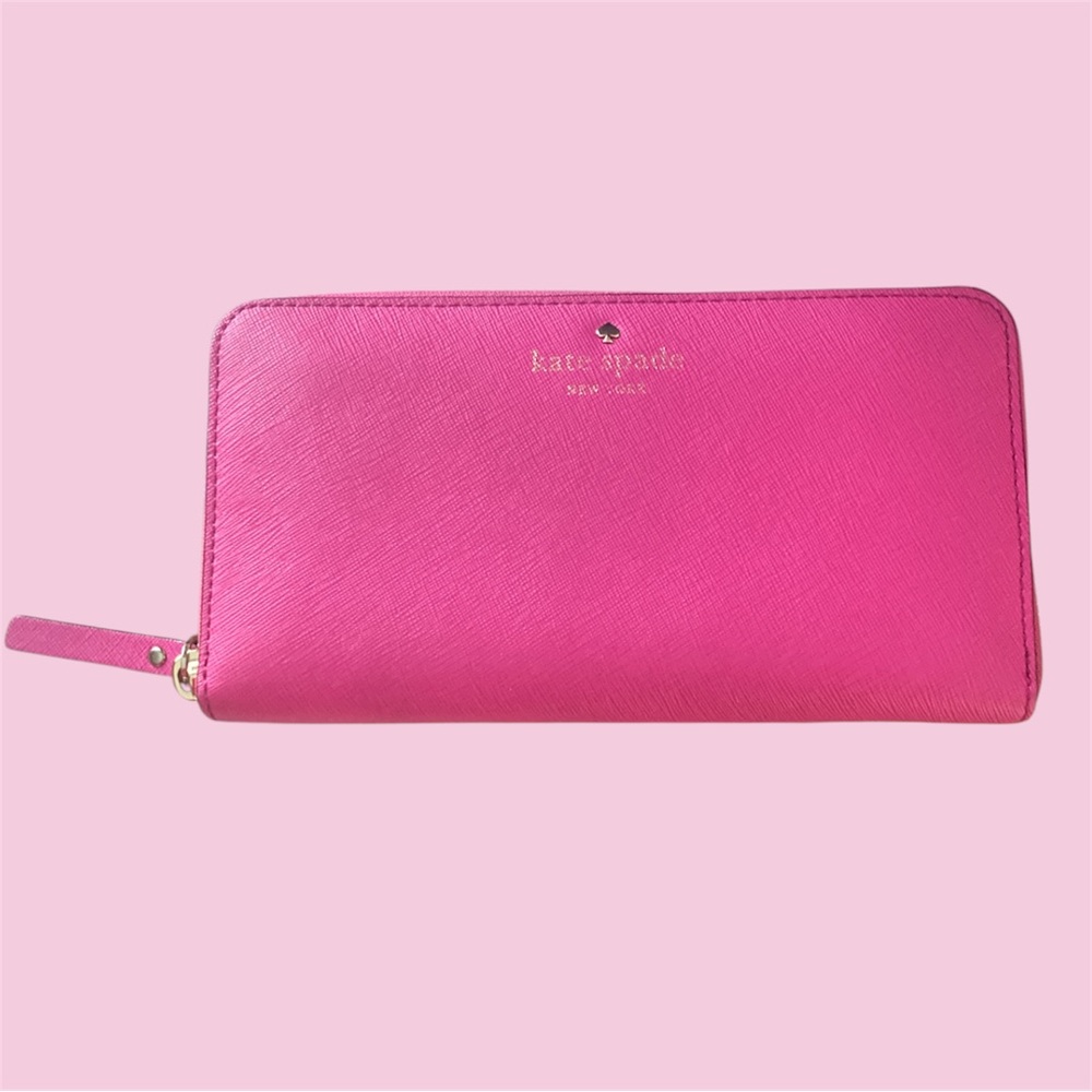 Kate Spade New York Cedar Street Lacey Wallet Pink
Pwru3898 EUC